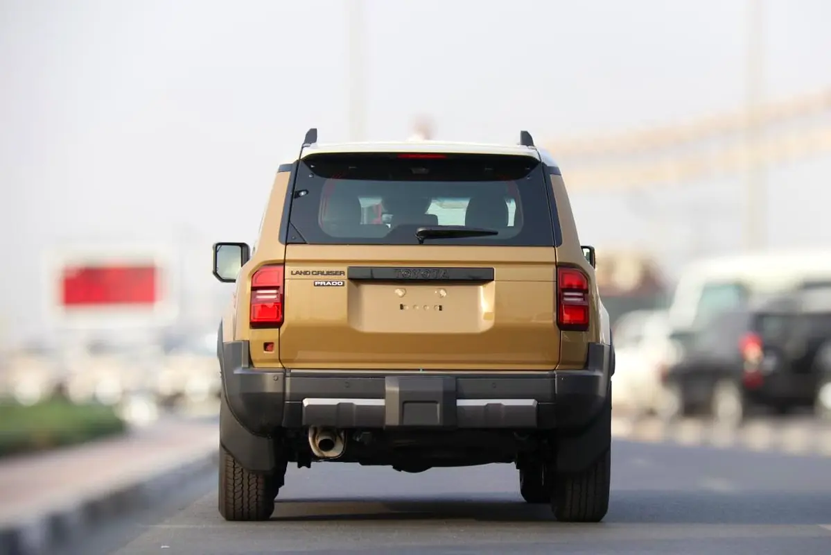 TOYOTA Prado Adventure 2026 - photo 6 - Import Émirats | International Cars