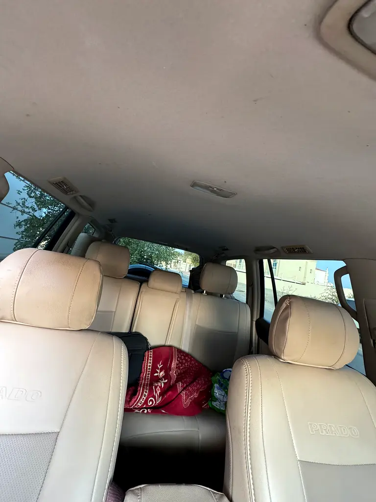 TOYOTA Prado GX 2008 - photo 9 - Import Émirats | International Cars