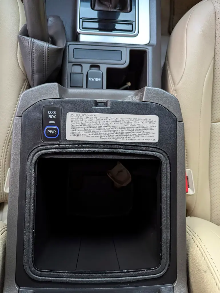 TOYOTA Prado TXL 2023 - photo 5 - Import Émirats | International Cars