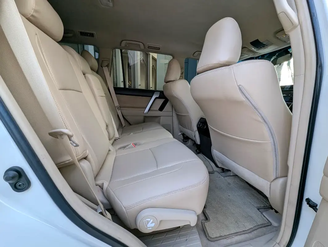 TOYOTA Prado TXL 2023 - photo 7 - Import Émirats | International Cars