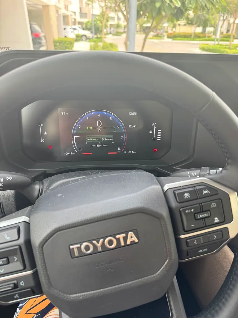 TOYOTA Prado GXL 2025 - photo 5 - Import Émirats | International Cars