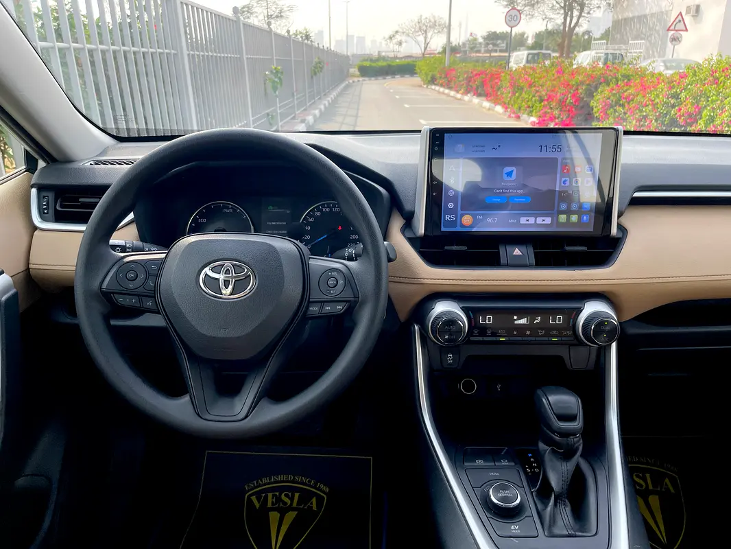 TOYOTA Rav 4 EXR 2021 - photo 12 - Import Émirats | International Cars