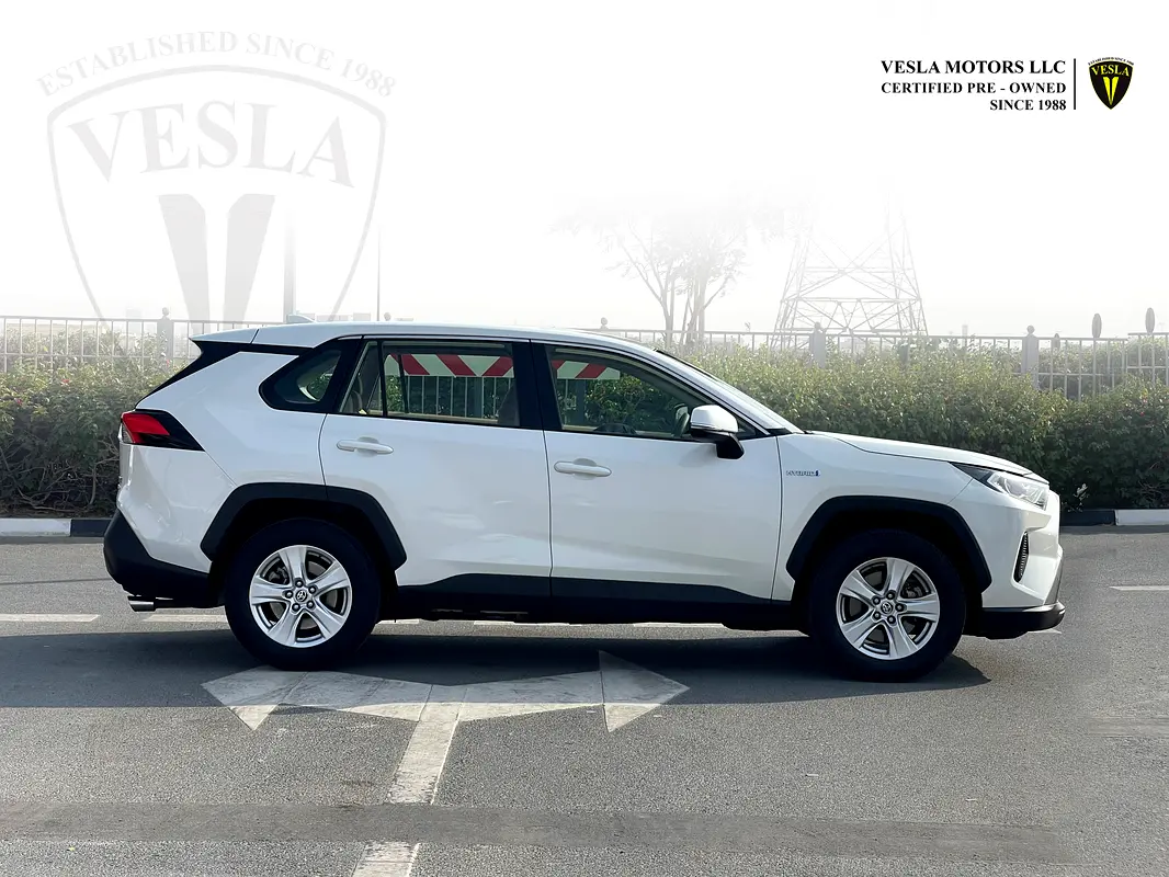 TOYOTA Rav 4 EXR 2021 - photo 5 - Import Émirats | International Cars