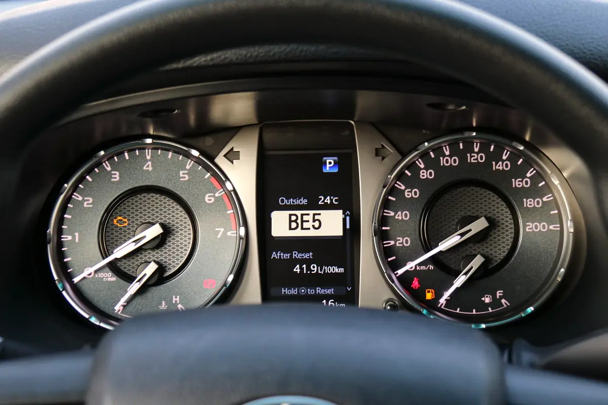 TOYOTA Hilux Other 2025 - photo 10 - Import Émirats | International Cars