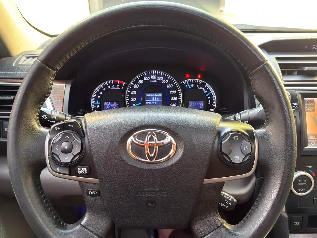 TOYOTA Aurion Grande 2012 - photo 12 - Import Émirats | International Cars