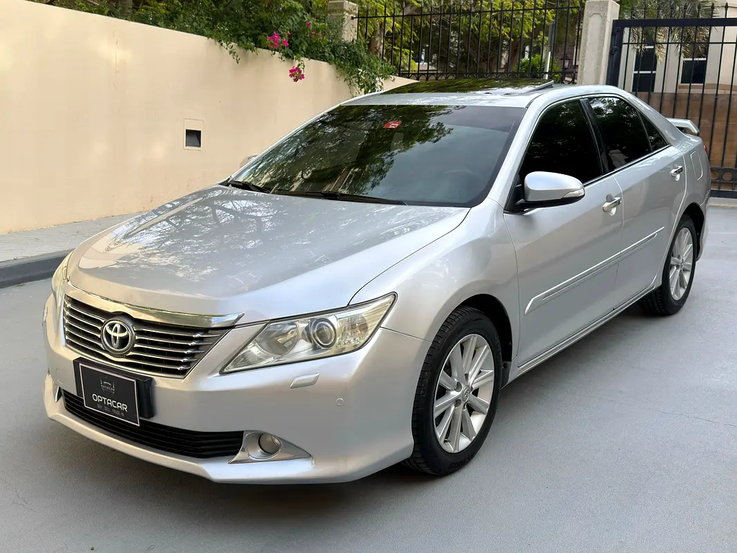 TOYOTA Aurion Grande 2012 - photo 4 - Import Émirats | International Cars