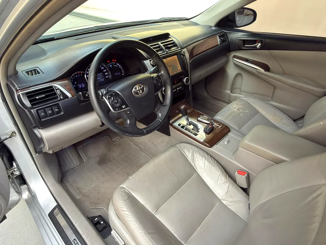 TOYOTA Aurion Grande 2012 - photo 9 - Import Émirats | International Cars