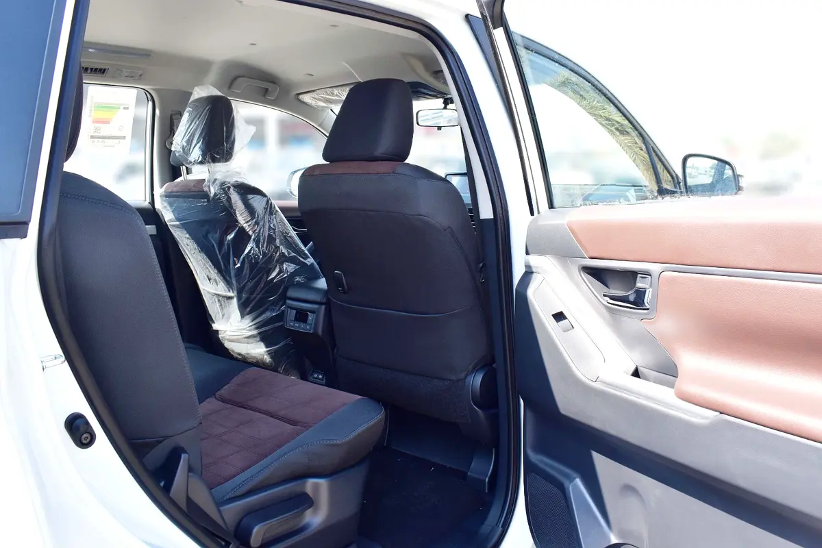 TOYOTA Innova Other 2025 - photo 12 - Import Émirats | International Cars