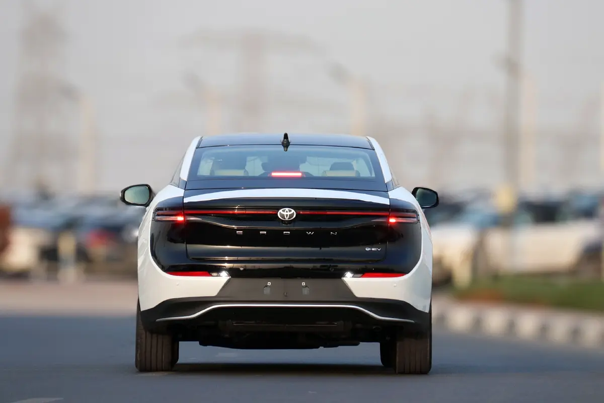 TOYOTA Crown Other 2026 - photo 4 - Import Émirats | International Cars