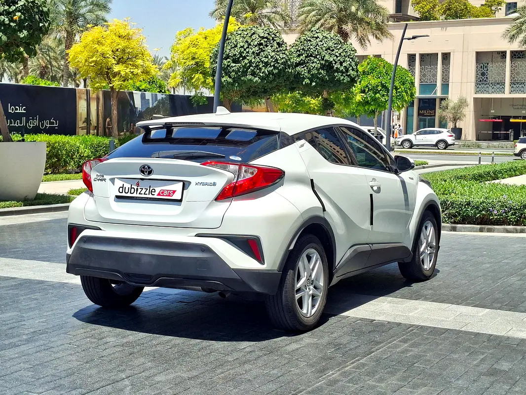 TOYOTA C-HR VX 2022 - photo 6 - Import Émirats | International Cars