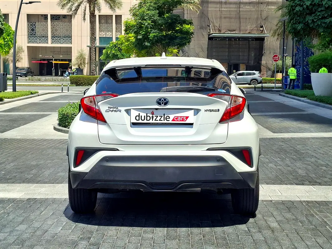 TOYOTA C-HR VX 2022 - photo 7 - Import Émirats | International Cars