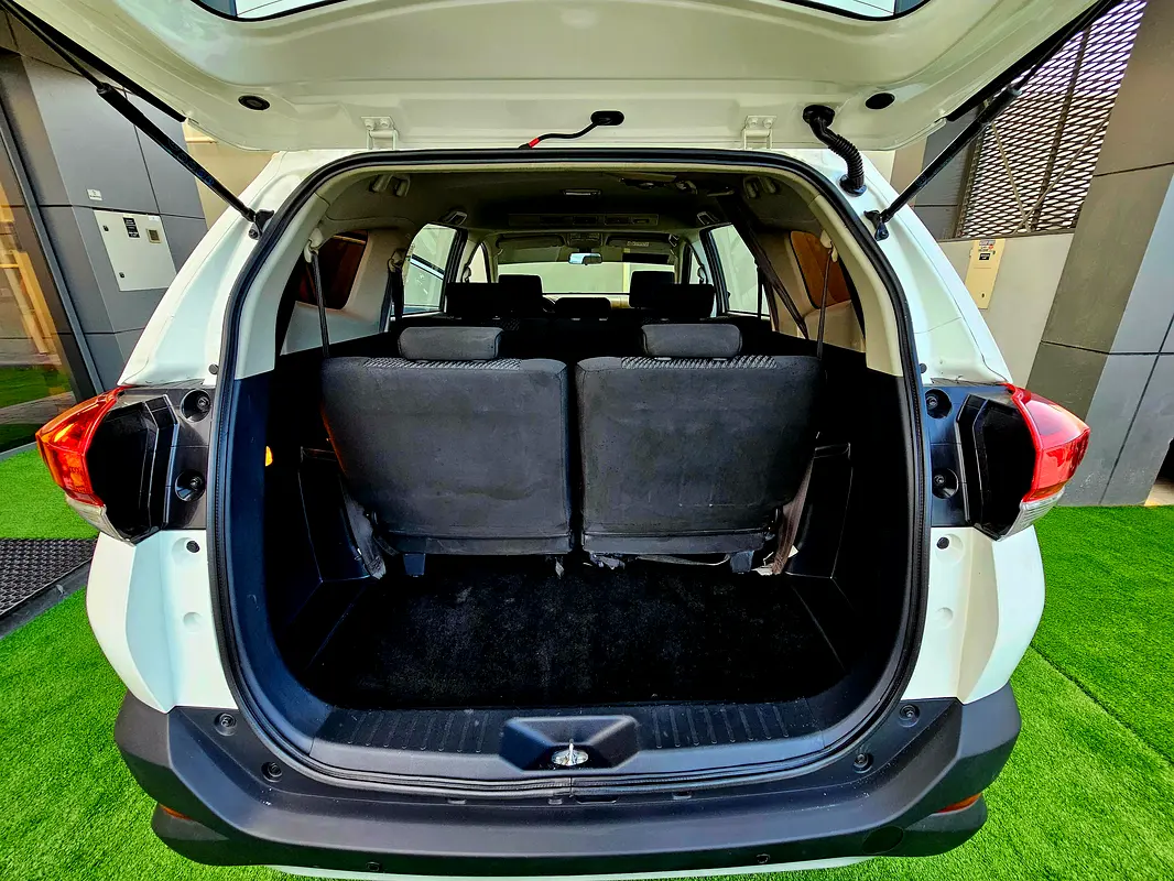 TOYOTA Rush EX 2023 - photo 5 - Import Émirats | International Cars