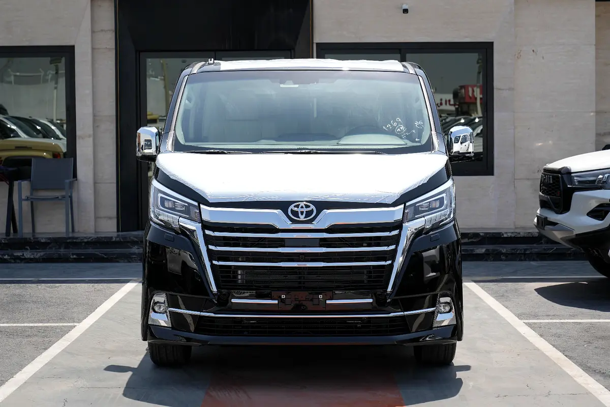 TOYOTA Granvia Premium 2026 - photo 2 - Import Émirats | International Cars