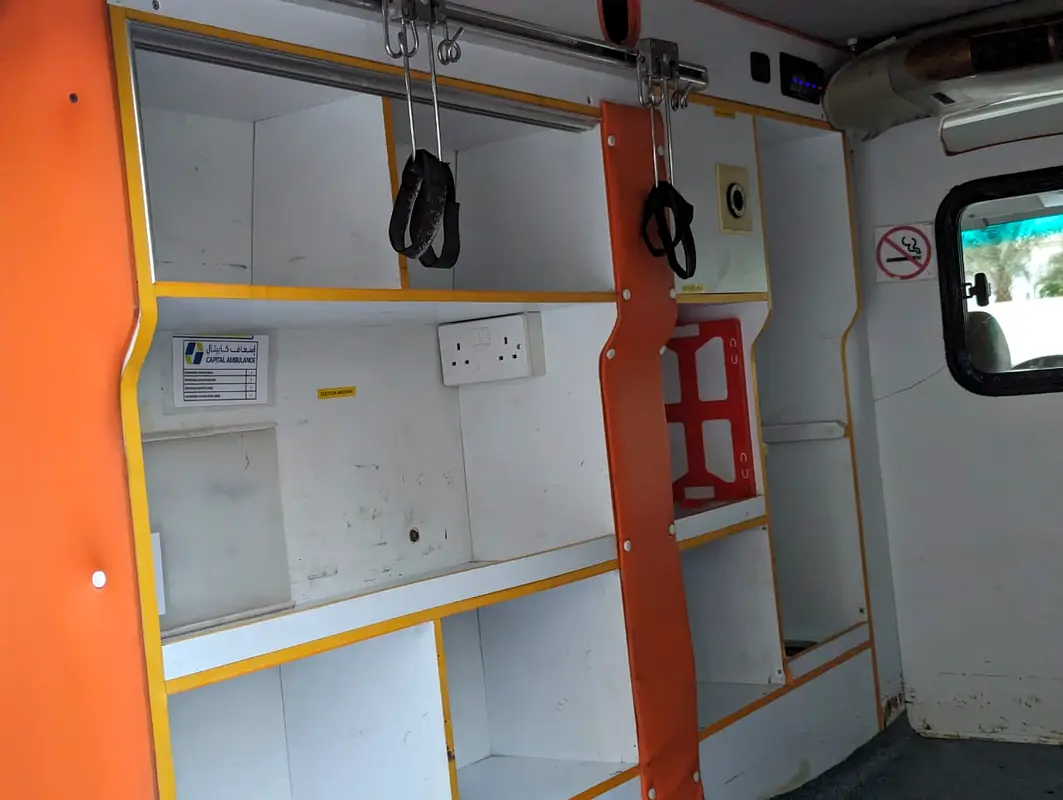 TOYOTA Land Cruiser 70 LC78 2019 - photo 11 - Import Émirats | International Cars