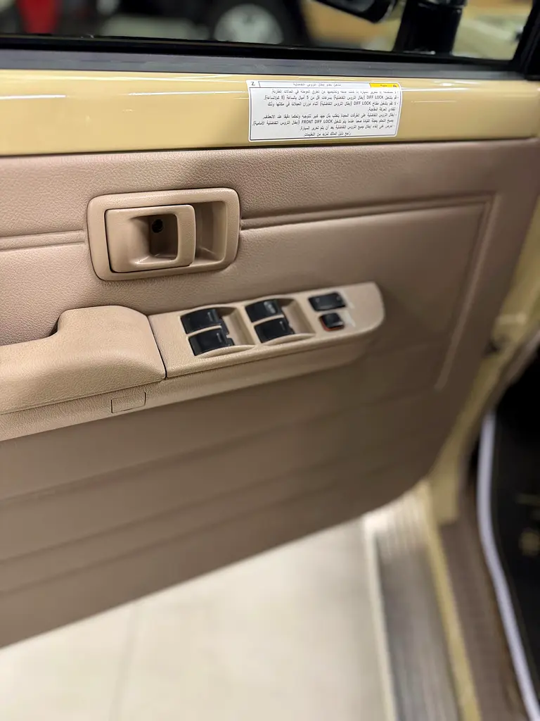 TOYOTA Land Cruiser 70 Other 2020 - photo 9 - Import Émirats | International Cars