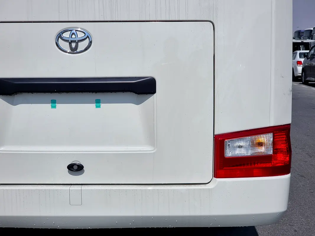 TOYOTA Coaster Other 2026 - photo 8 - Import Émirats | International Cars
