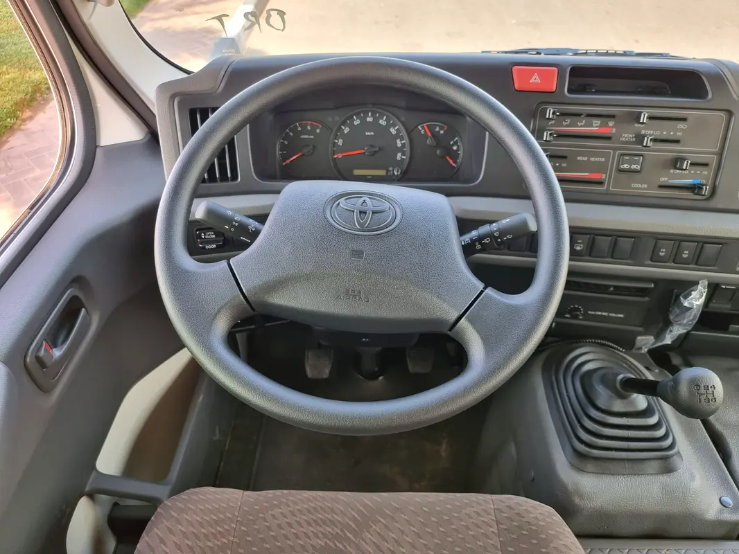 TOYOTA Coaster Other 2025 - photo 5 - Import Émirats | International Cars