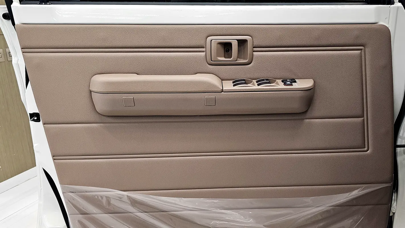 TOYOTA Land Cruiser 70 Series LC 79 Base 2025 - photo 6 - Import Émirats | International Cars