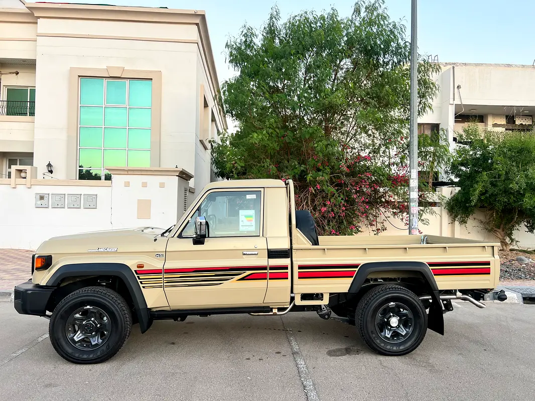 TOYOTA Land Cruiser 70 Série LC 79 LX 2025