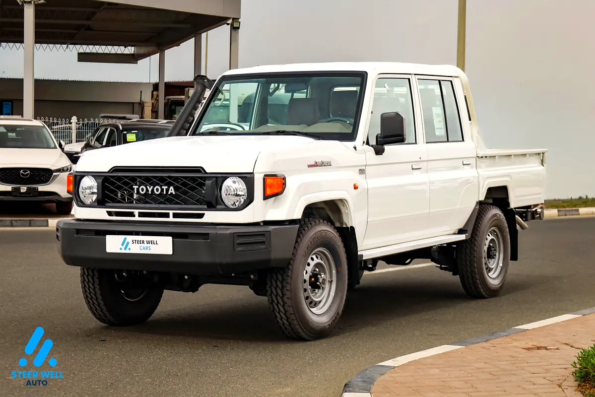 TOYOTA Land Cruiser 70 Série LC 79 Base 2025