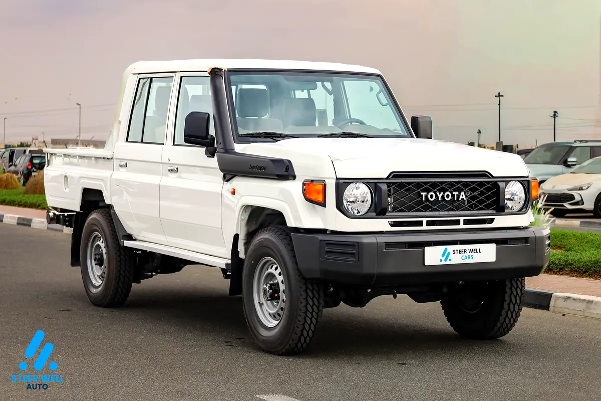 TOYOTA Land Cruiser 70 Series LC 79 Base 2025 - photo 3 - Import Émirats | International Cars