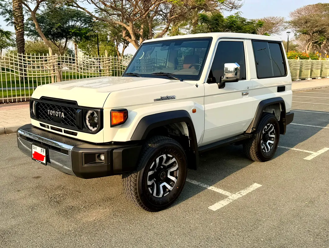 TOYOTA Land Cruiser 70 Série LC 71 Base 2026