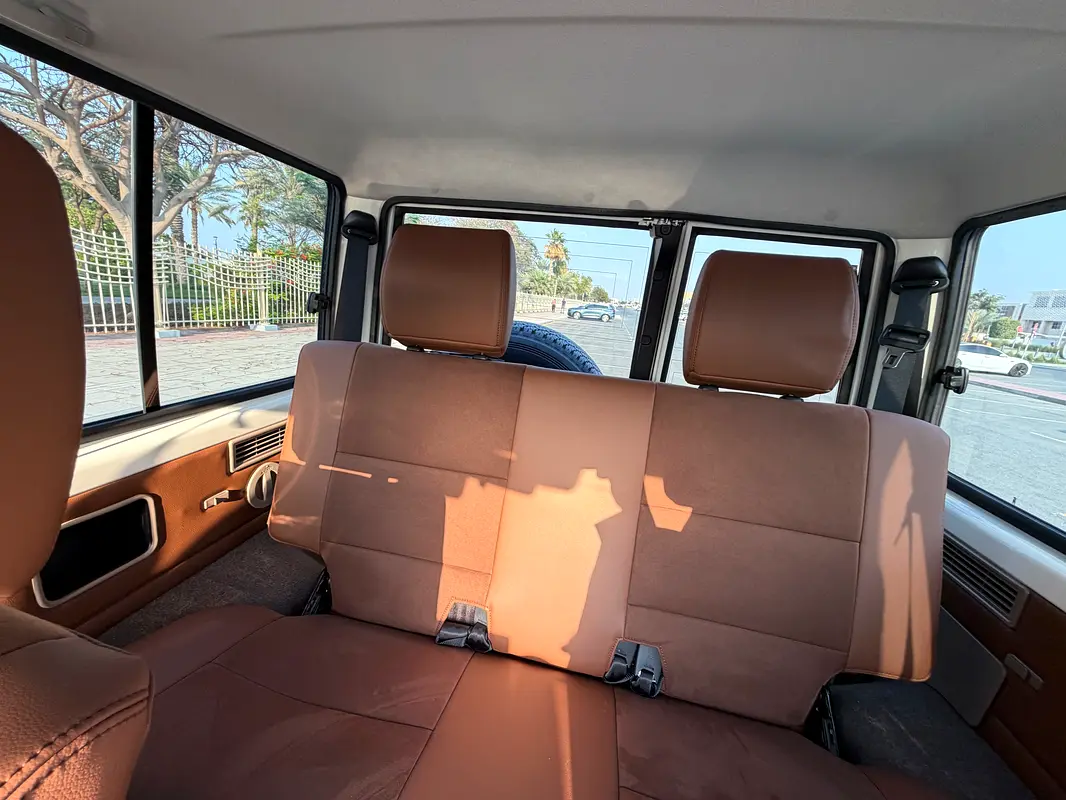 TOYOTA Land Cruiser 70 Series LC 71 Base 2026 - photo 5 - Import Émirats | International Cars