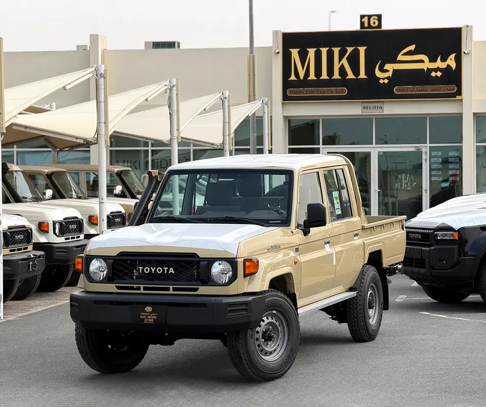 TOYOTA Land Cruiser 70 Series LC 79 Base 2026 - photo 2 - Import Émirats | International Cars