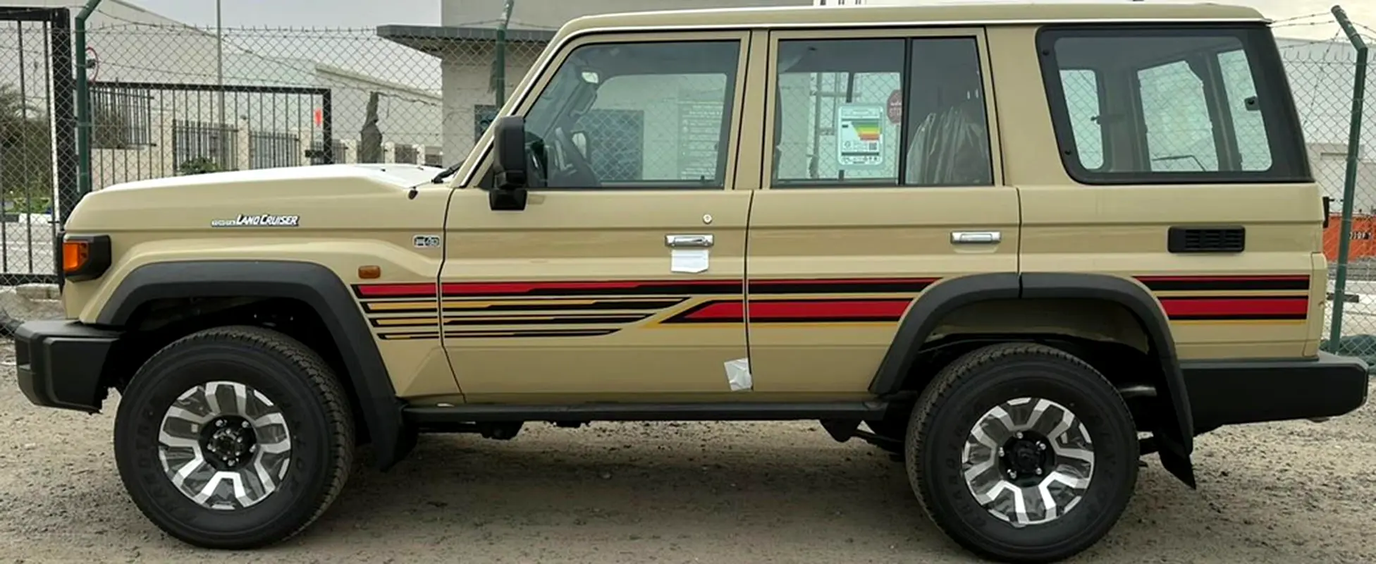 TOYOTA Land Cruiser 70 Série LC 76 LX 2025