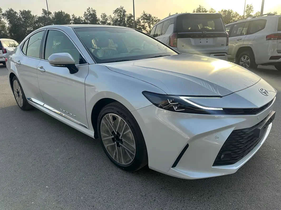 TOYOTA Camry LE 2026