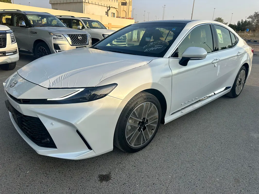 TOYOTA Camry LE 2026 - photo 2 - Import Émirats | International Cars