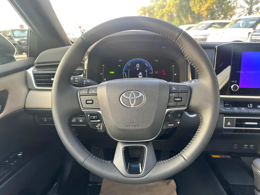 TOYOTA Camry LE 2026 - photo 9 - Import Émirats | International Cars