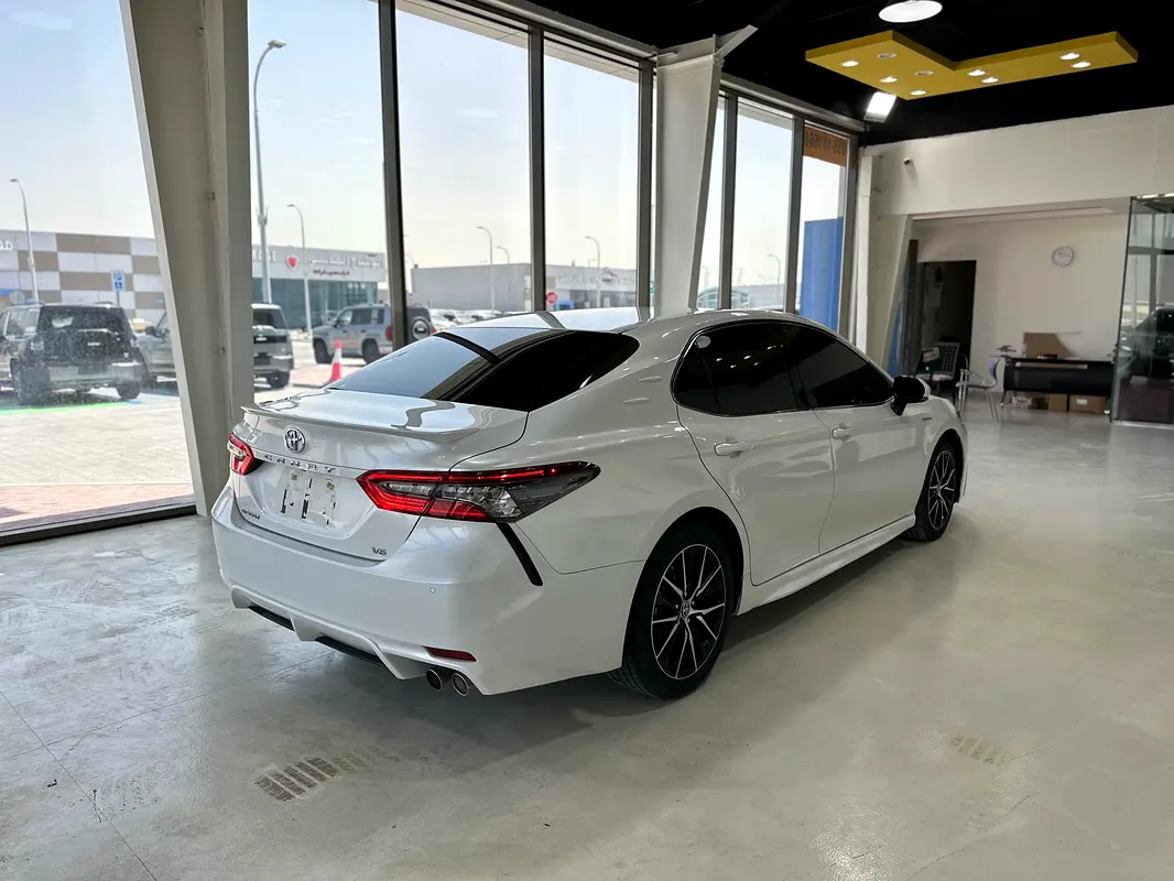 TOYOTA Camry Sport 2024 - photo 5 - Import Émirats | International Cars