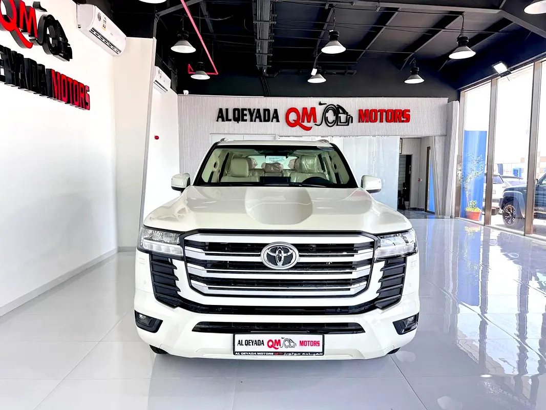 TOYOTA Land Cruiser GXR 2026