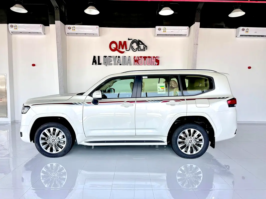 TOYOTA Land Cruiser GXR 2026 - photo 4 - Import Émirats | International Cars