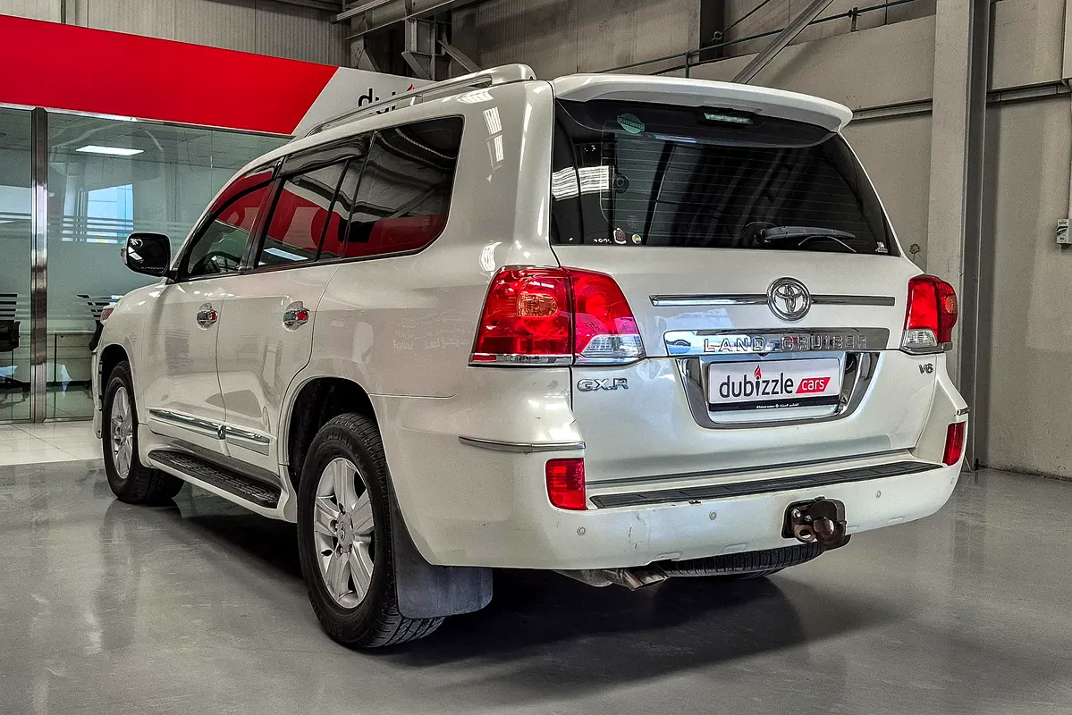 TOYOTA Land Cruiser GXR 2013 - photo 8 - Import Émirats | International Cars