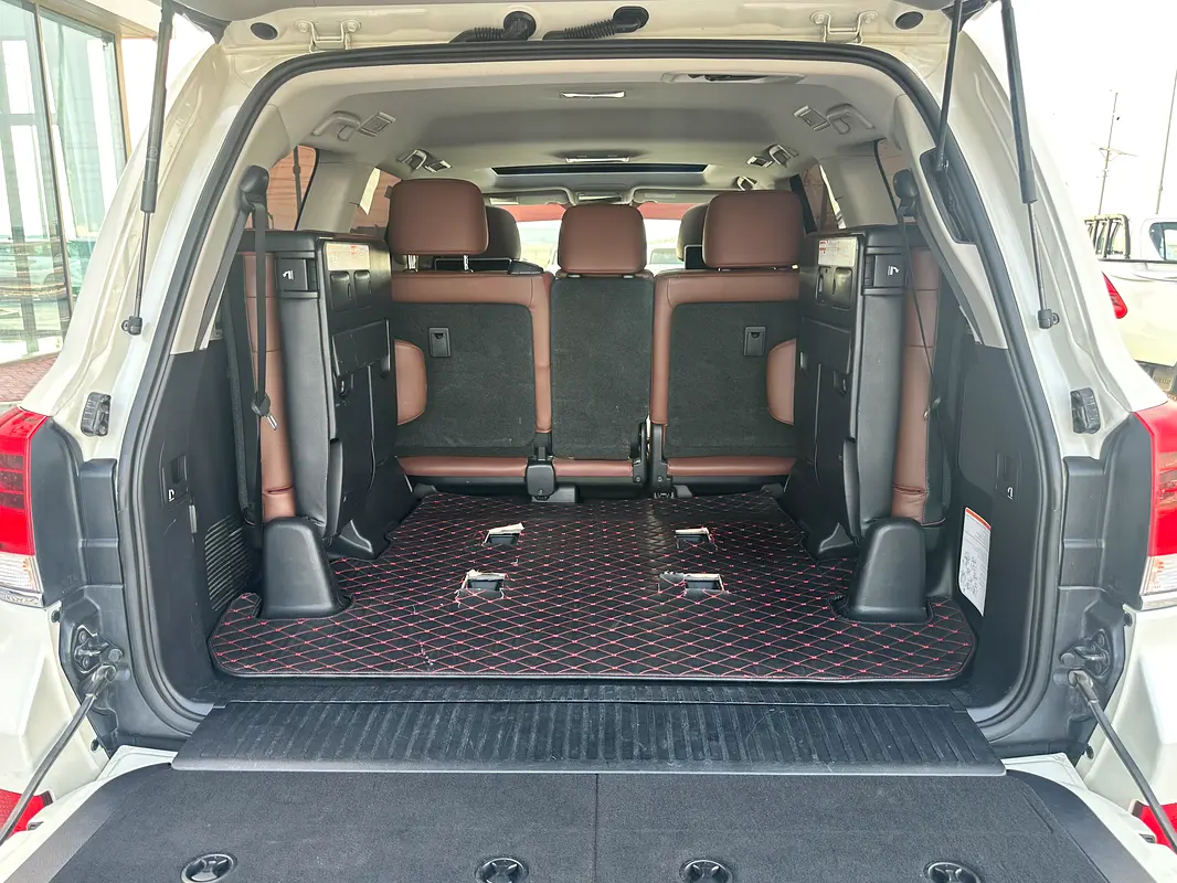 TOYOTA Land Cruiser VXR Grand Touring 2021 - photo 9 - Import Émirats | International Cars