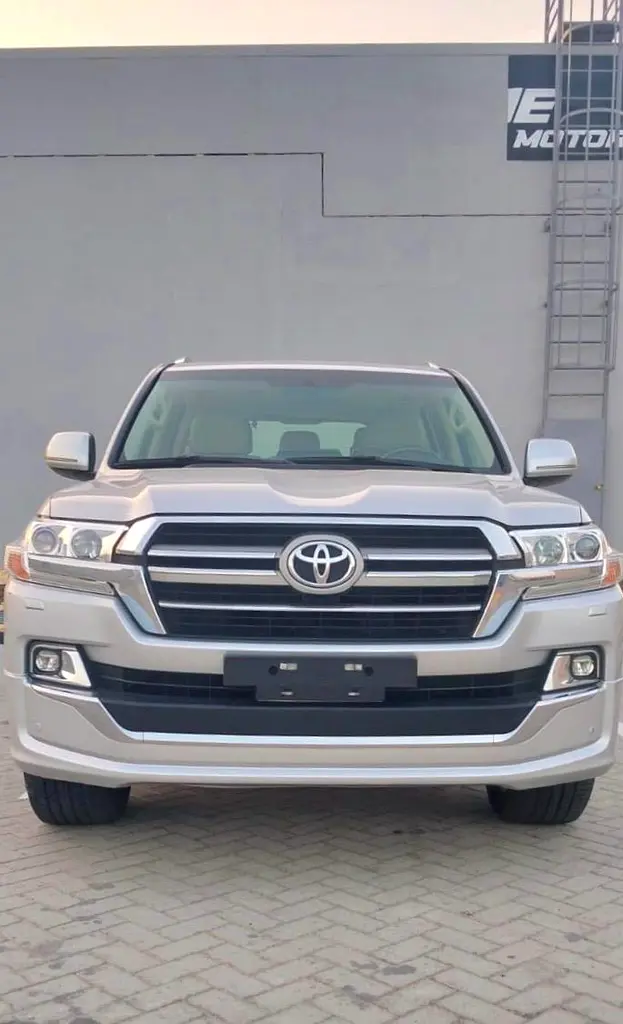 TOYOTA Land Cruiser Other 2020 - photo 3 - Import Émirats | International Cars