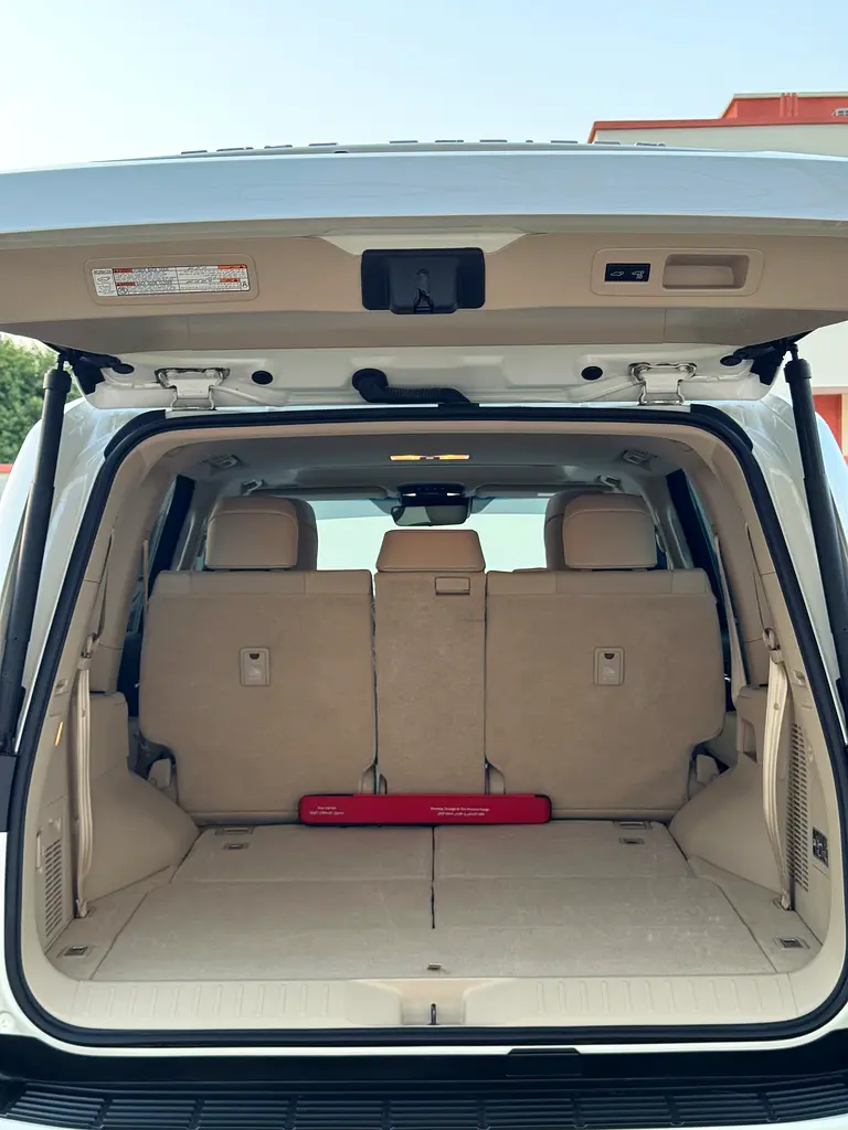 TOYOTA Land Cruiser GXR 2024 - photo 11 - Import Émirats | International Cars