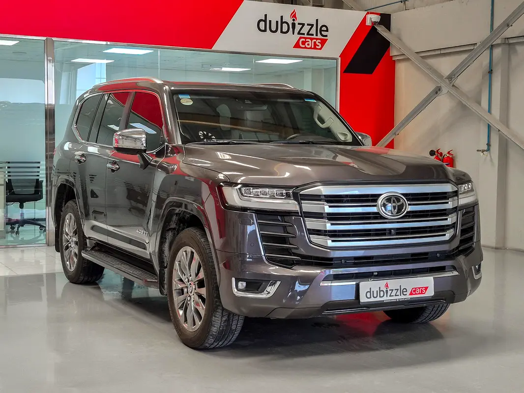 TOYOTA Land Cruiser VXR 2023