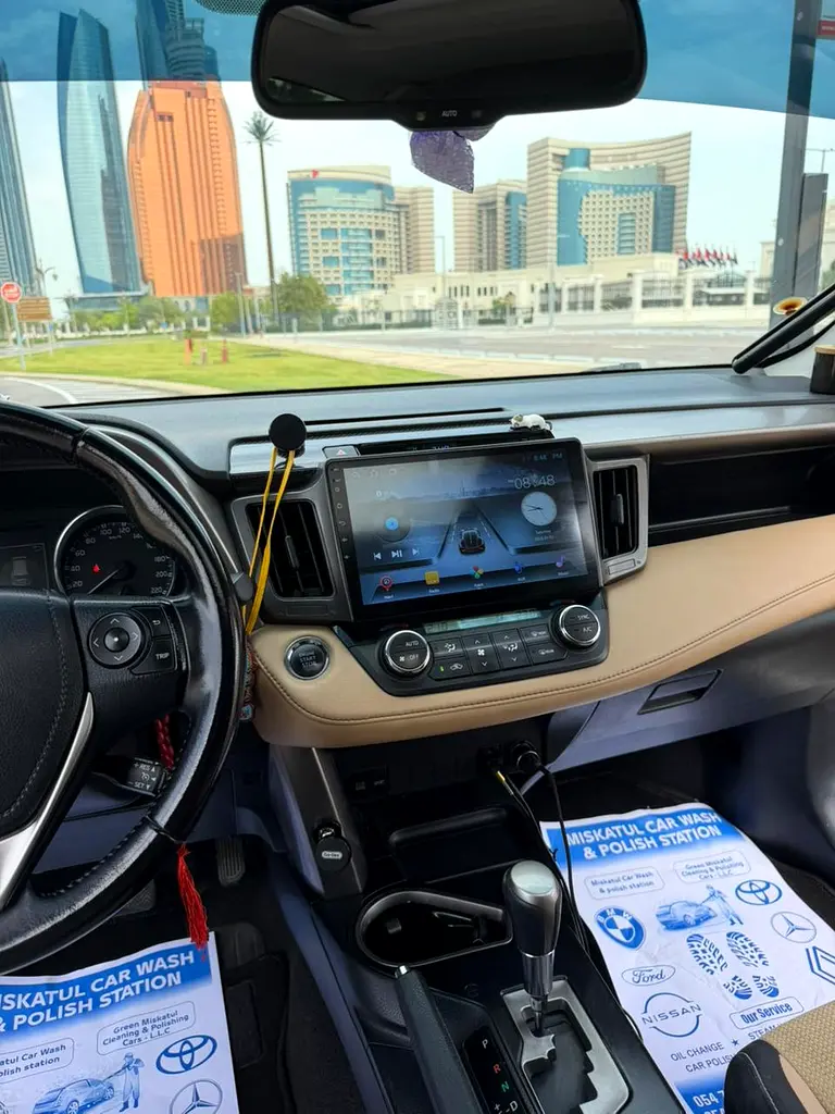 TOYOTA Rav 4 GXR 2017 - photo 8 - Import Émirats | International Cars