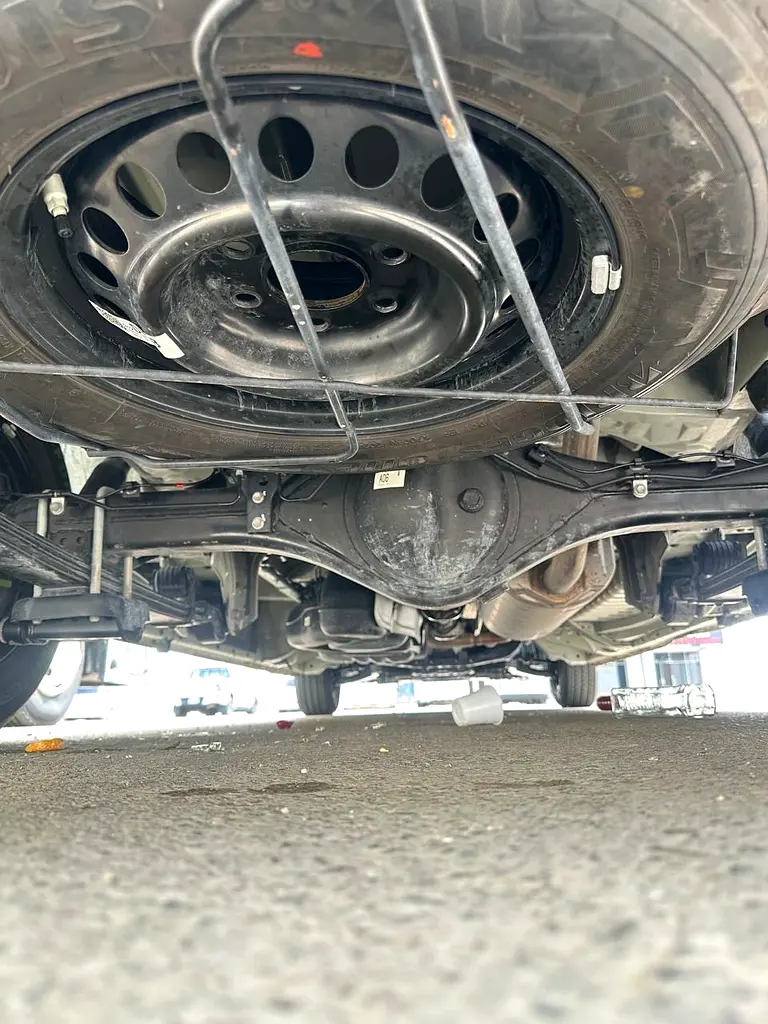 TOYOTA Hiace GL 2025 - photo 10 - Import Émirats | International Cars