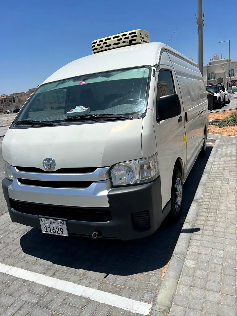 TOYOTA Hiace Panel 2020 - photo 3 - Import Émirats | International Cars