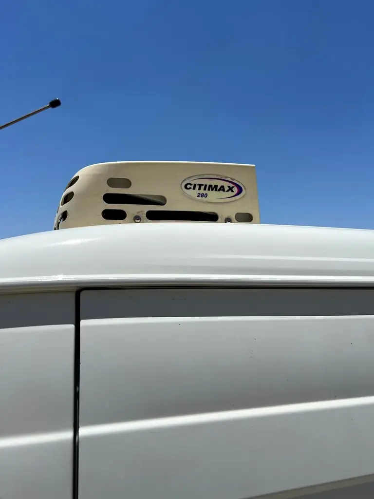 TOYOTA Hiace Panel 2020 - photo 8 - Import Émirats | International Cars