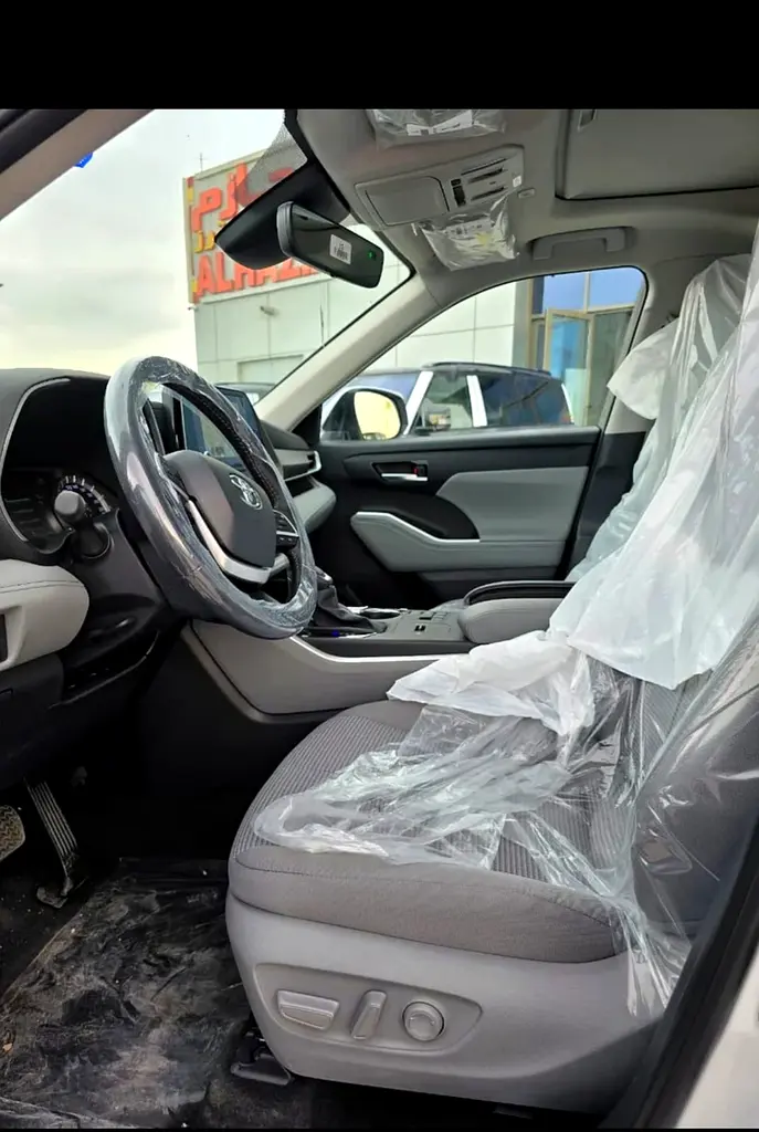 TOYOTA Highlander Other 2025 - photo 7 - Import Émirats | International Cars