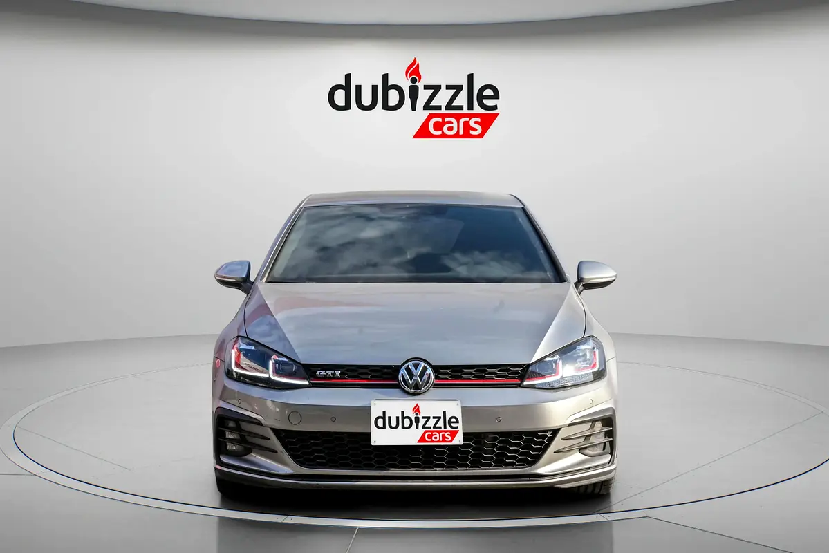 VOLKSWAGEN Golf GTI 2019 - photo 2 - Import Émirats | International Cars
