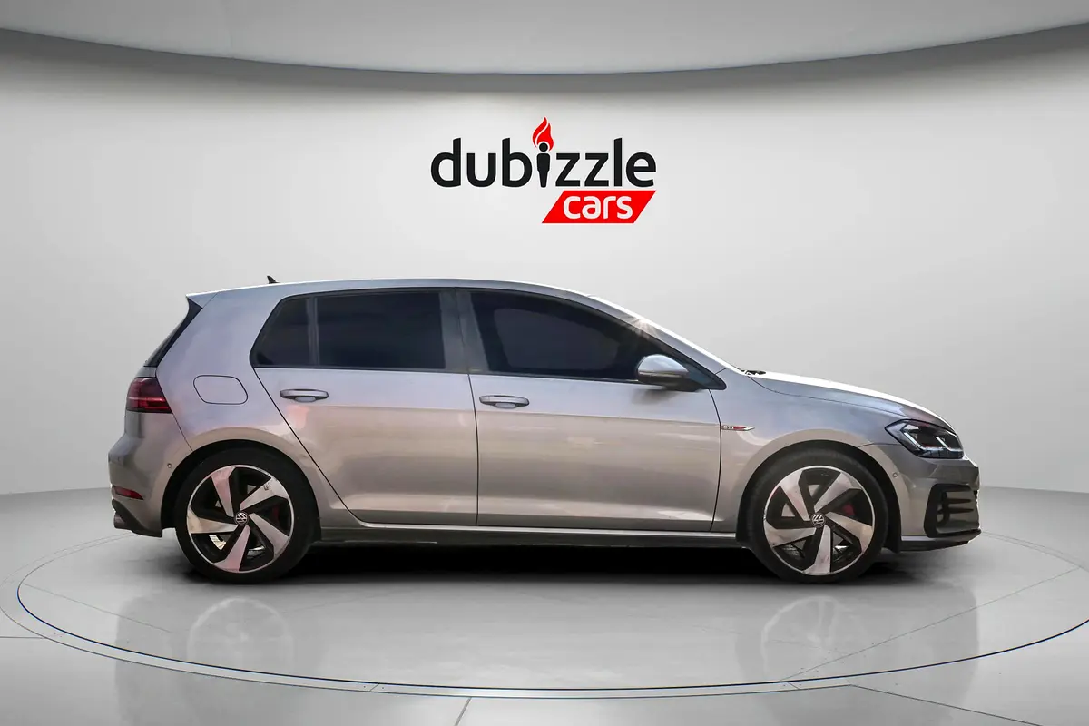 VOLKSWAGEN Golf GTI 2019 - photo 4 - Import Émirats | International Cars