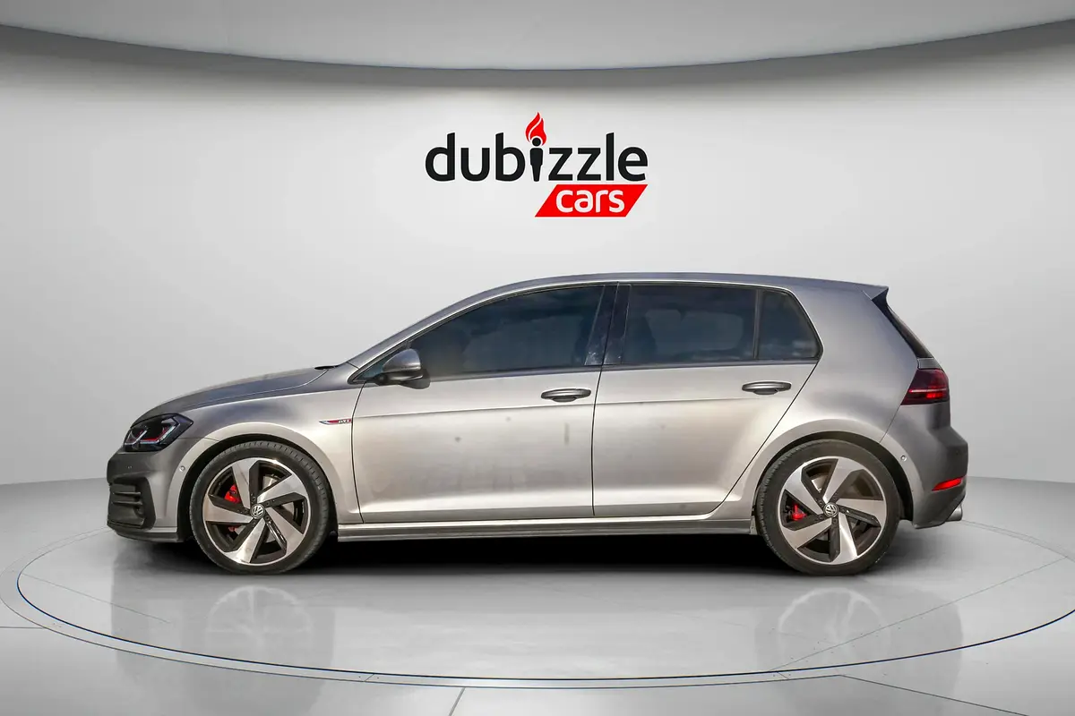 VOLKSWAGEN Golf GTI 2019 - photo 5 - Import Émirats | International Cars