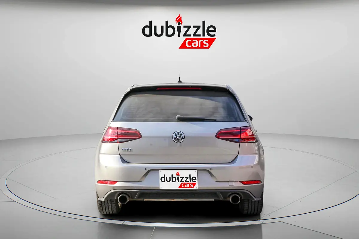 VOLKSWAGEN Golf GTI 2019 - photo 7 - Import Émirats | International Cars