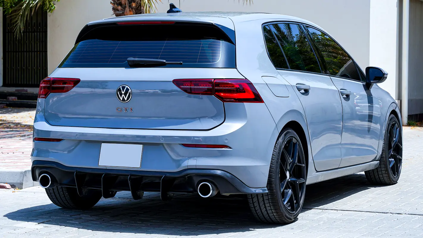 VOLKSWAGEN Golf GTI 2021 - photo 4 - Import Émirats | International Cars